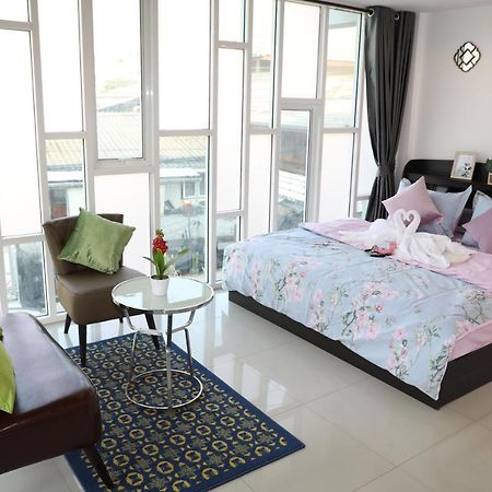 Villa Moon House Chiang Mai Esterno foto